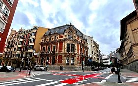 Piso En El Centro De Bilbao, Frente A La Alhondiga