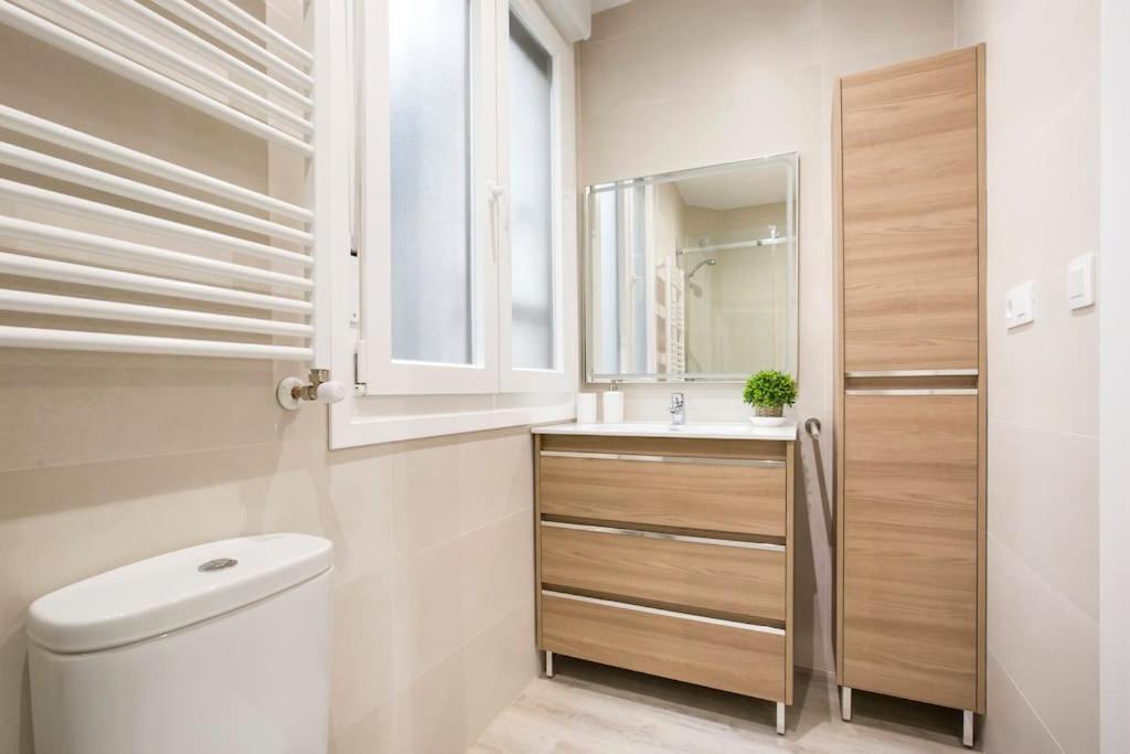 Apartamento Piso En El Centro De Bilbao, Frente A La Alhondiga Exterior foto