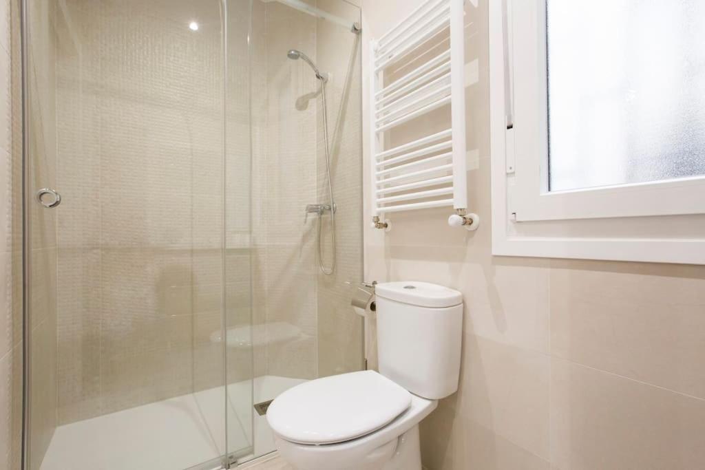 Apartamento Piso En El Centro De Bilbao, Frente A La Alhondiga Exterior foto